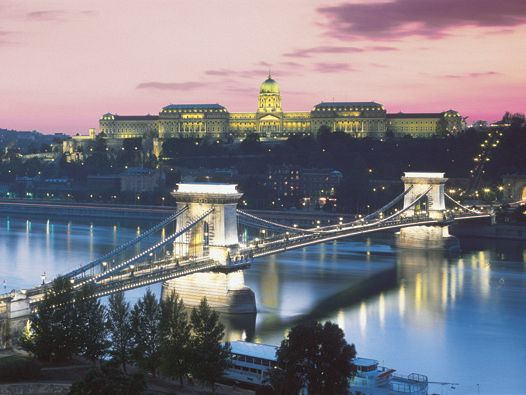 BUDAPEST - PRAGA - VIENA - 8 DIAS