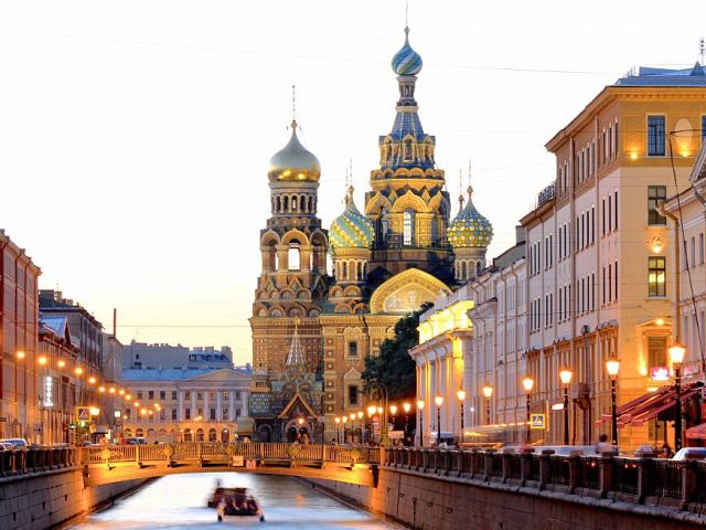 CAPITALES BALTICAS CON CRUCERO Y RUSIA 18 DIAS - AGO 2020